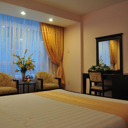 Dong Kinh A Hotel Ho Chi Minh City Bagian luar foto