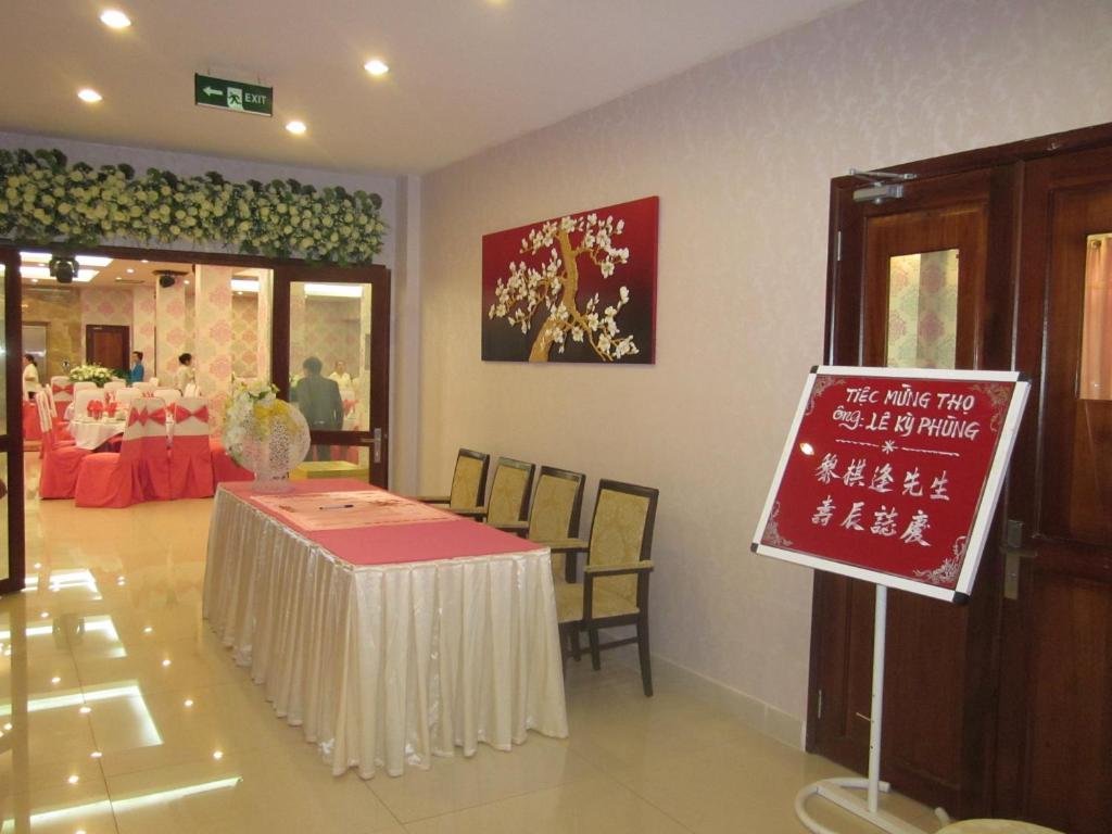 Dong Kinh A Hotel Ho Chi Minh City Bagian luar foto