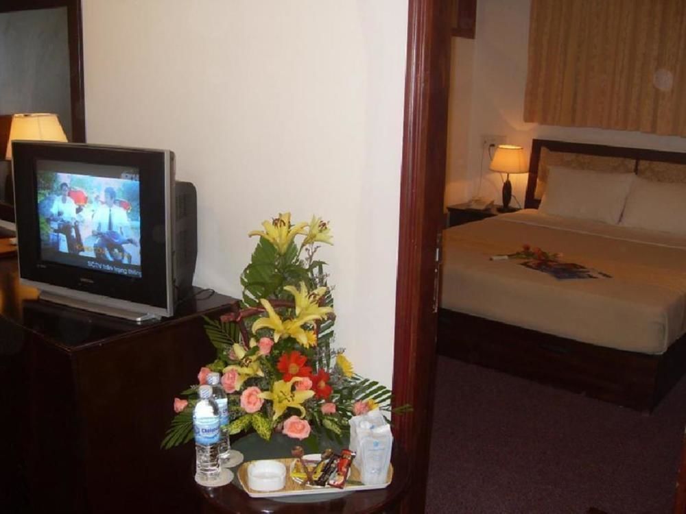 Dong Kinh A Hotel Ho Chi Minh City Bagian luar foto