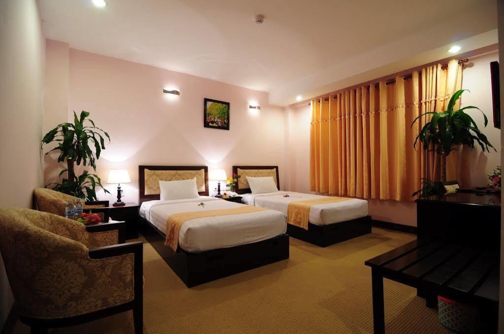 Dong Kinh A Hotel Ho Chi Minh City Bagian luar foto