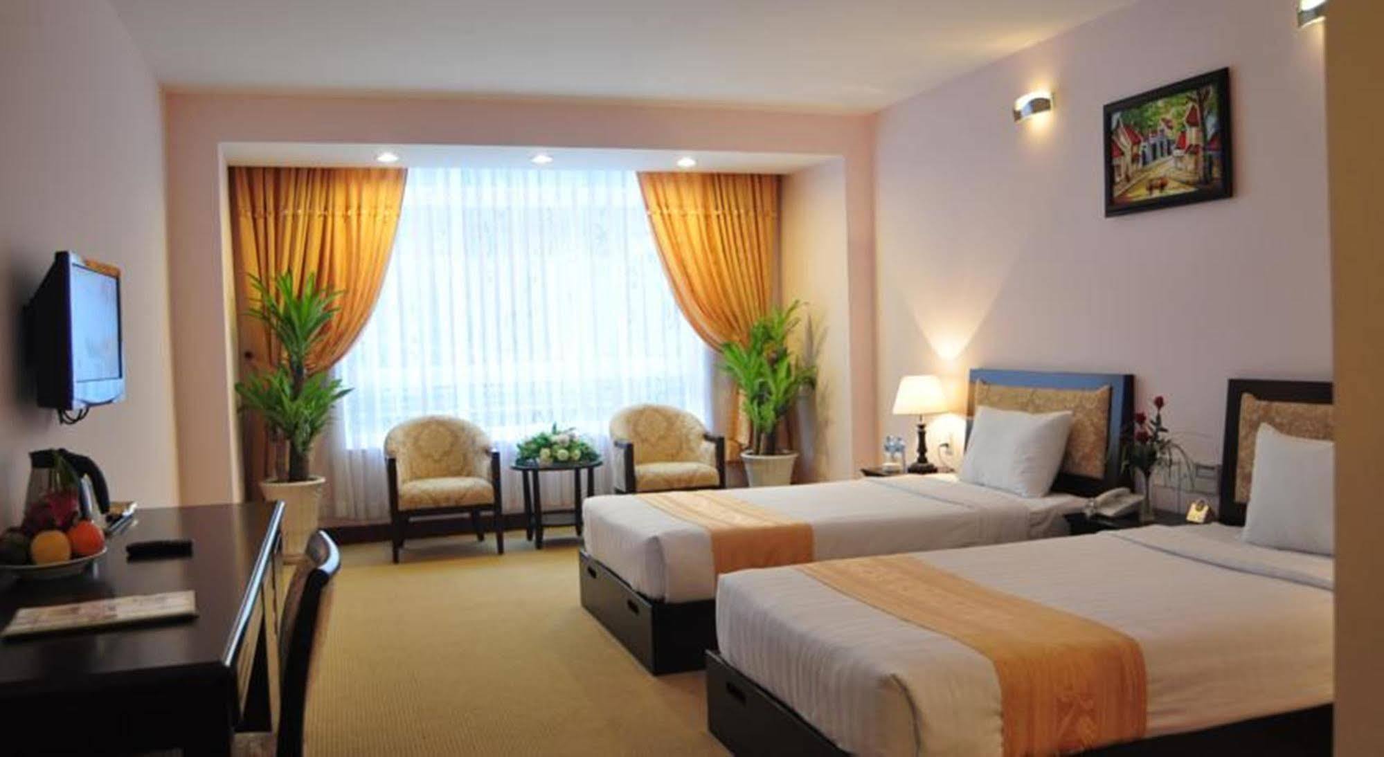 Dong Kinh A Hotel Ho Chi Minh City Bagian luar foto